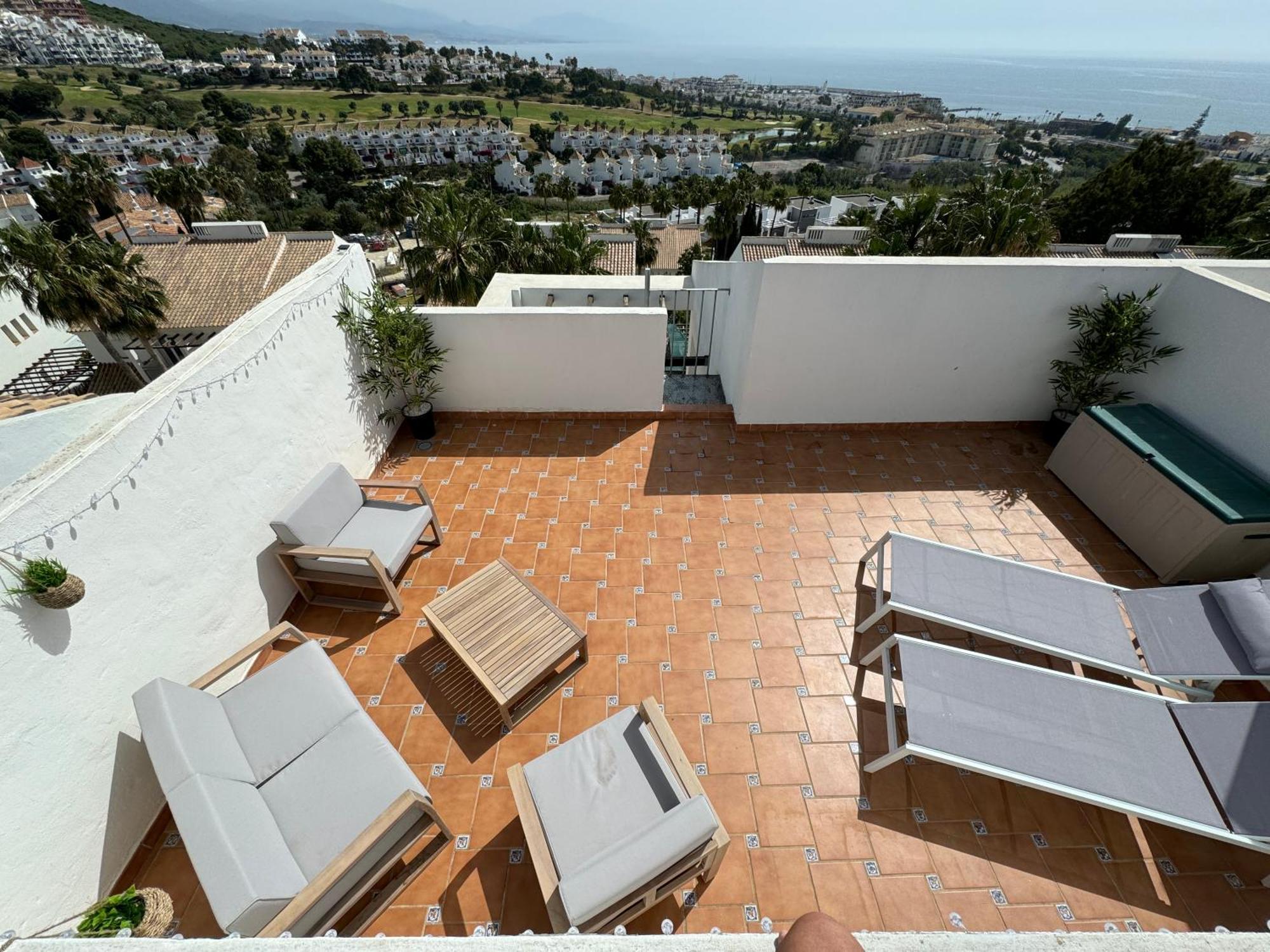 Casa Feliz - Penthouse In Manilva Appartement Buitenkant foto